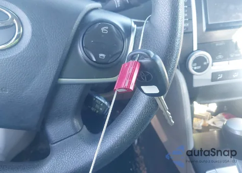 2012 Toyota Camry Le z USA, uszkodzony, nr VIN 4T1BF1FK6CU001720